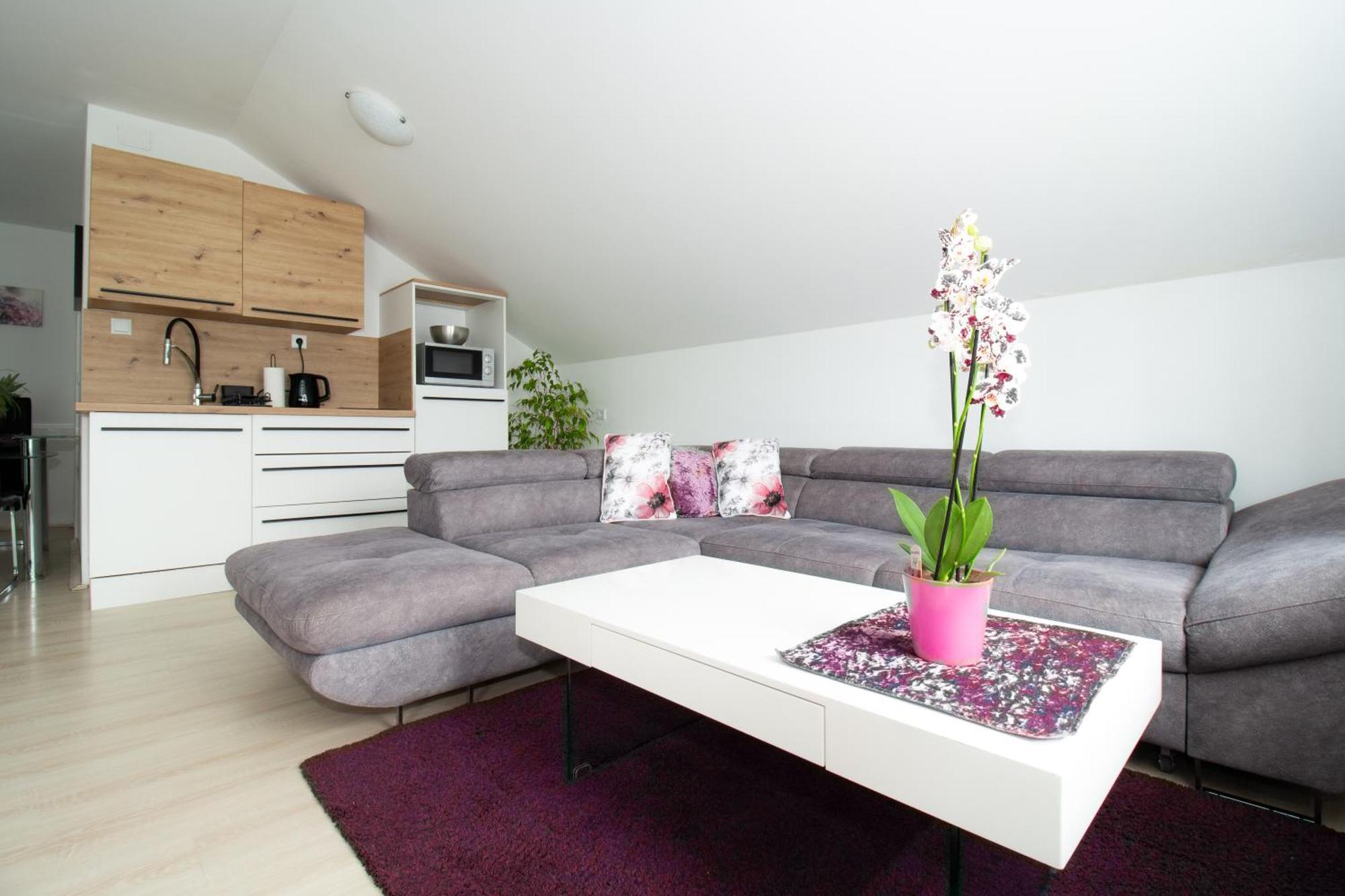 Apartman Keti Donja Lomnica 外观 照片