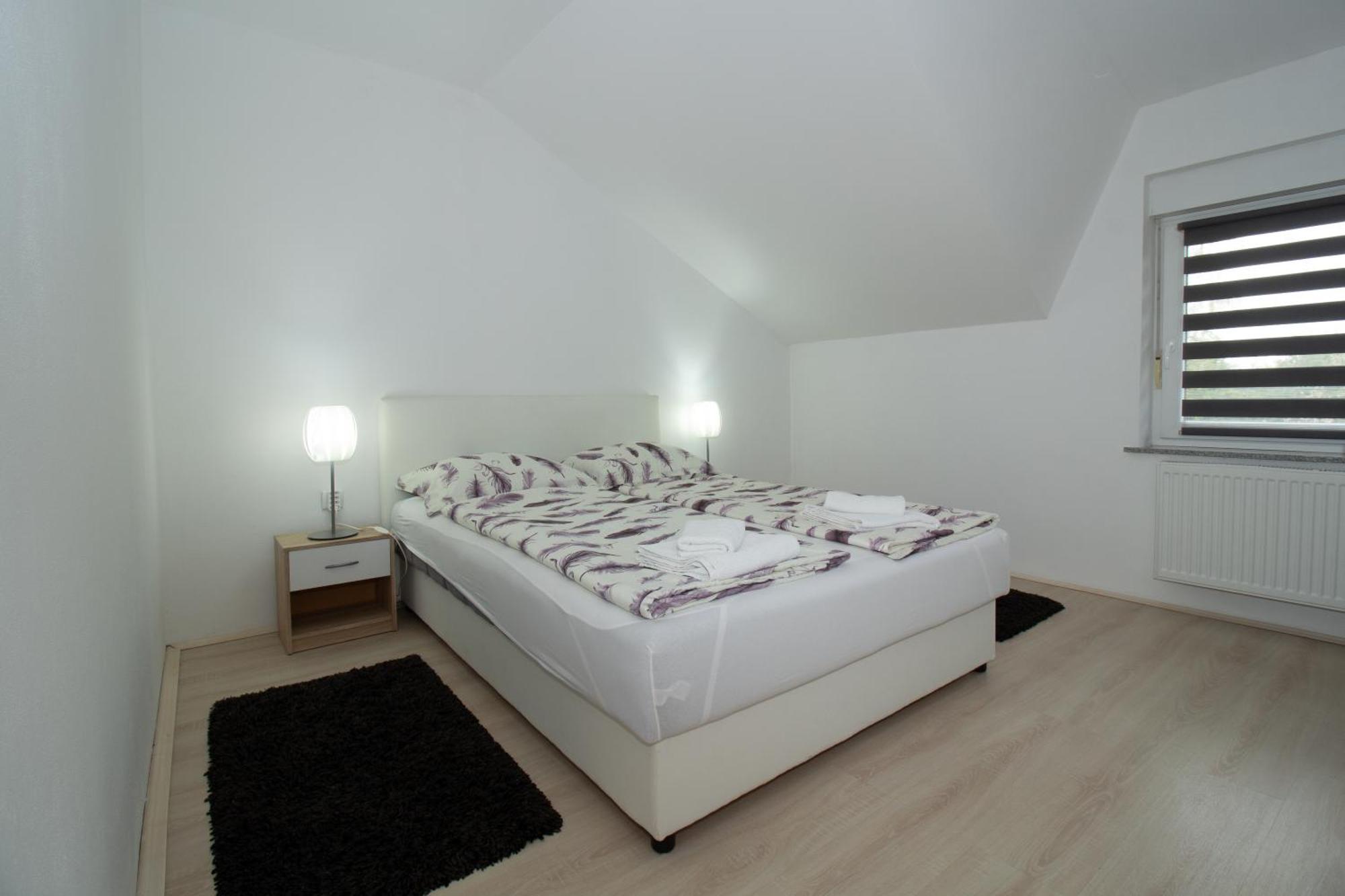 Apartman Keti Donja Lomnica 外观 照片